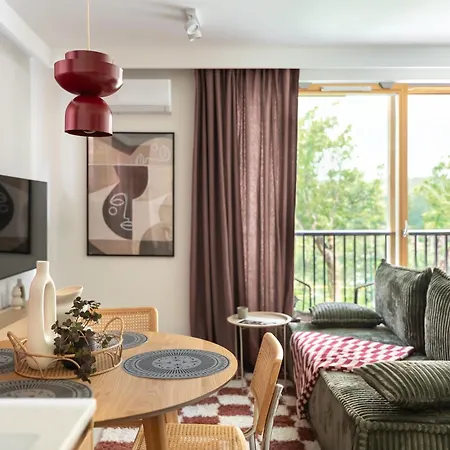 Lion - Mloda Polska Nowe Z Parkingiem Lägenhet