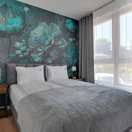 Lion - Mloda Polska Nowe Z Parkingiem