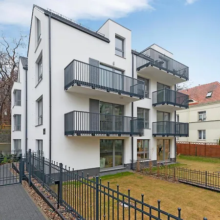 Lägenhet Lion - Mloda Polska Nowe Z Parkingiem