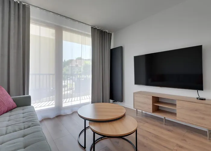 Lion - Mloda Polska Nowe Z Parkingiem Сопот